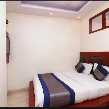 Hotel Prem Deluxe Guest House